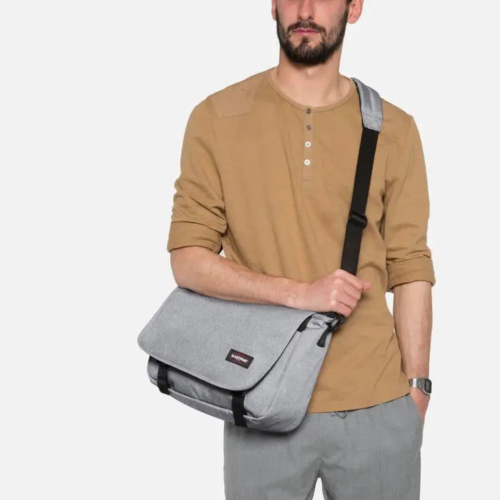 JR Eastpak - Melisac