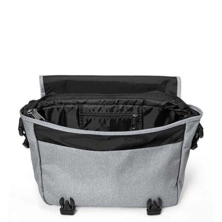 JR Eastpak - Melisac