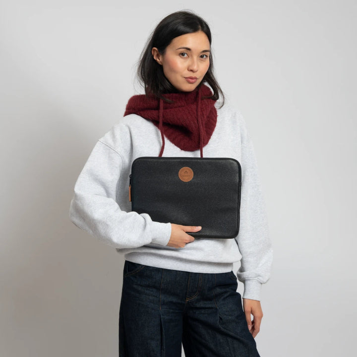 Housse ordinateur noir 12 pouces Chelsea Cabaia