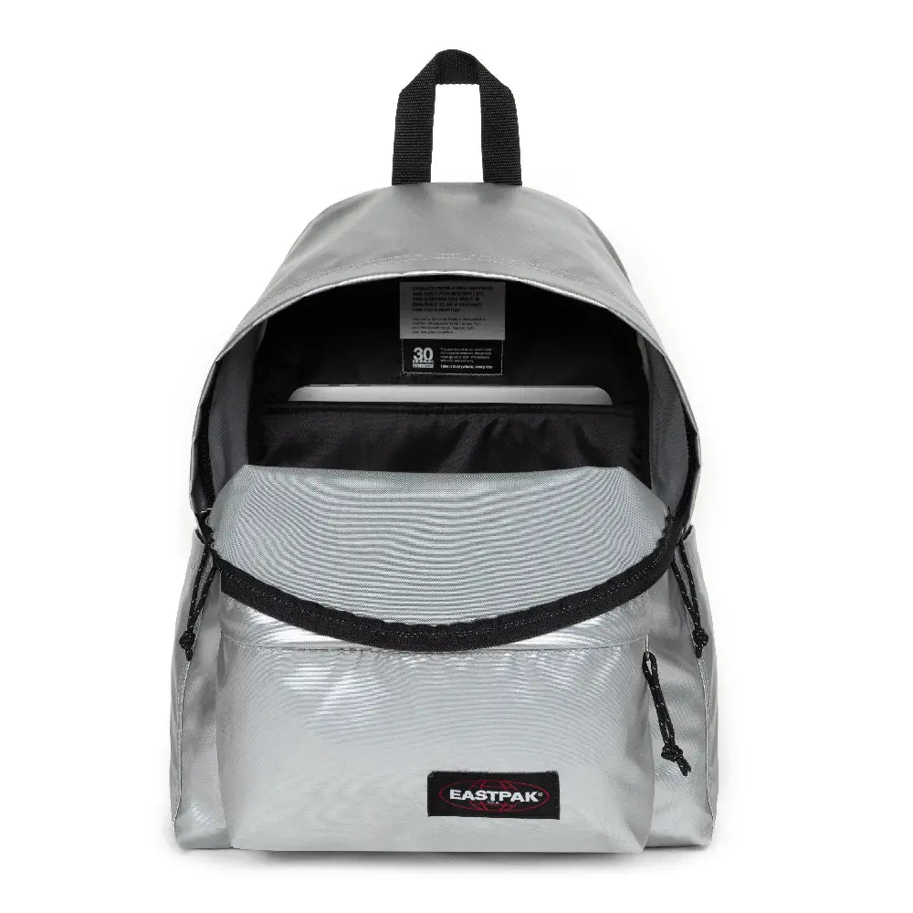 Sac à dos scolaire Day Pak'r Space Silver argenté Eastpak compartiment ordinateur