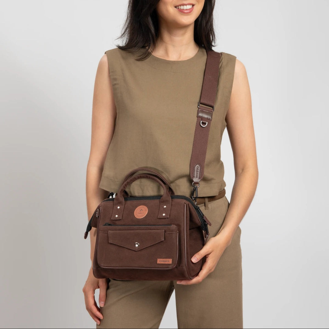 Sac bandoulière crossbody medium en velours marron Burlington Cabaia