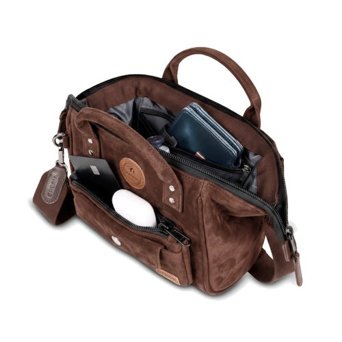 Petit sac bandoulière crossbody small en velours marron Burlington Cabaia